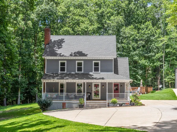 6600 Willow Chase Dr, Willow Spring, NC 27592