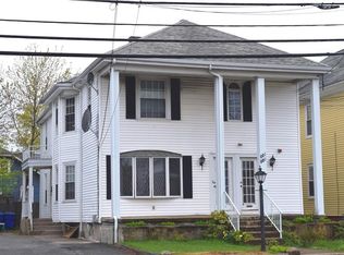 890 Newport Ave, Pawtucket, RI 02861