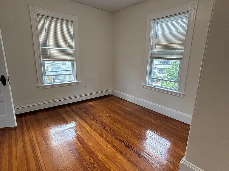 59 Myrtle St #2 — Photo 7