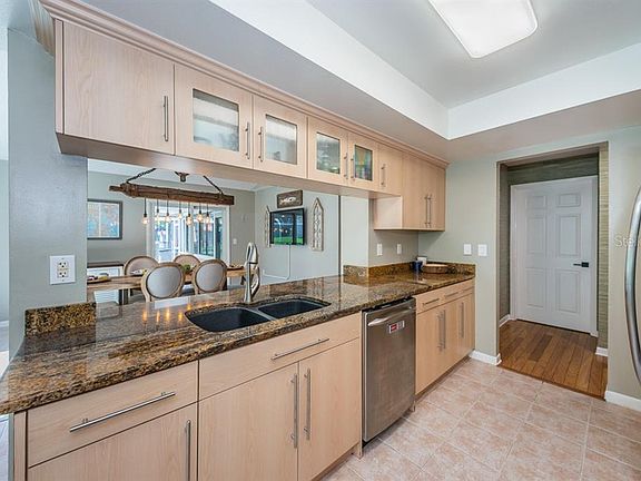 5th image of 52 Gulfwinds Dr
