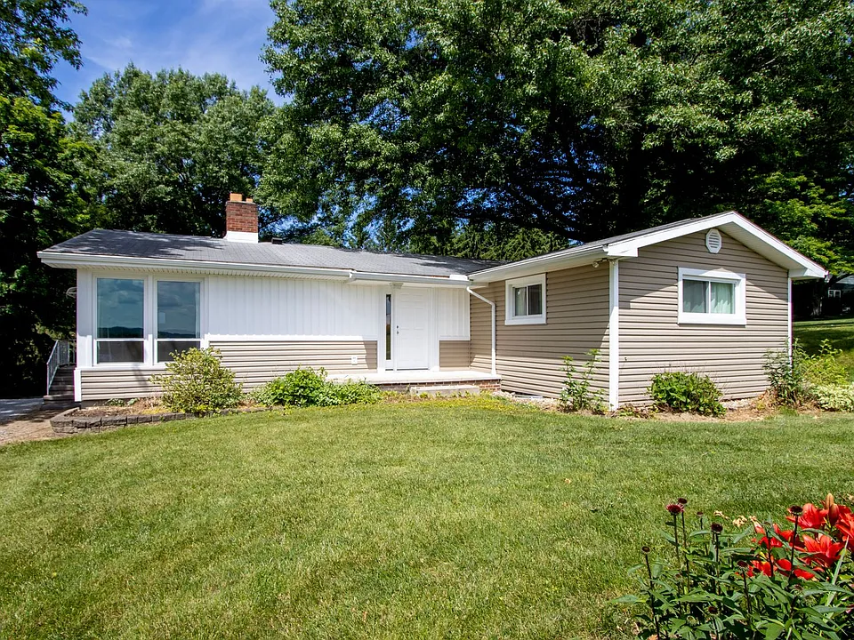 11018 Mount Eaton Rd