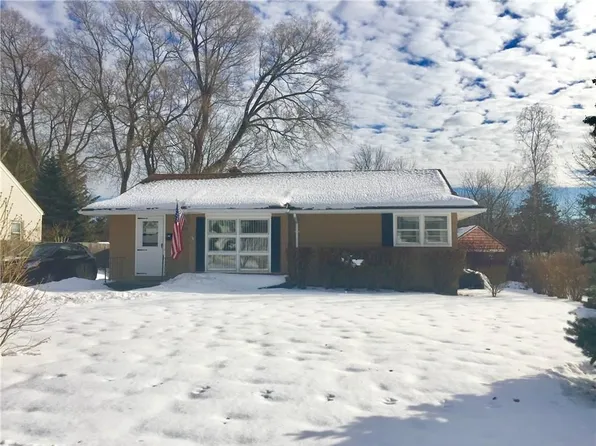 171 Ingomar Dr, Rochester, NY 14612