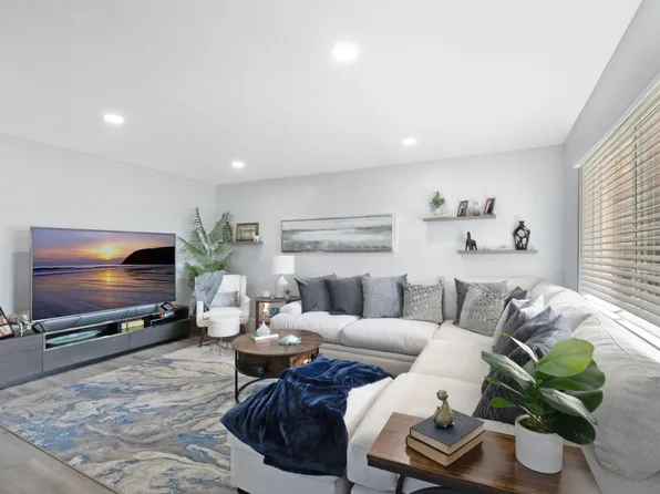 169 Flanders D, Delray Beach, FL 33484