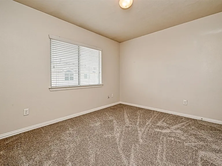5015 Dartmoor Ridge Trl — Photo 25