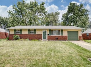 6 Lawndale Ave, Lebanon, OH 45036