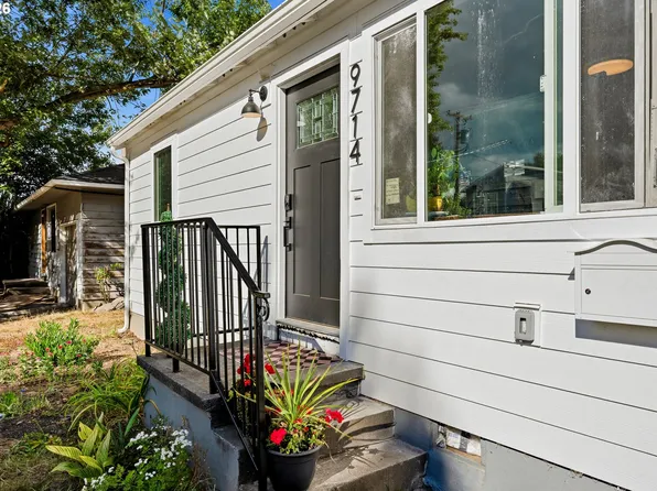 9714 N Van Houten Ave, Portland, OR 97203