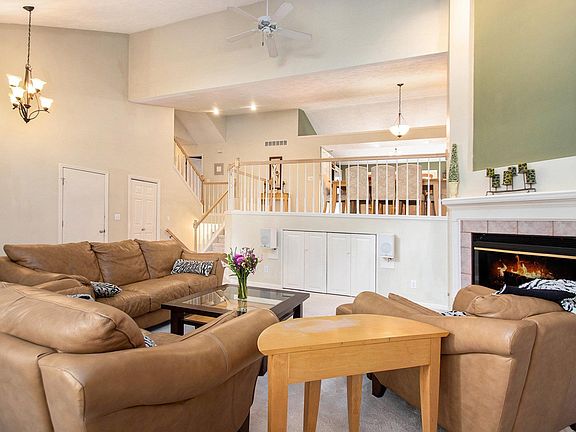 4th image of 51630 Waterford Ln
