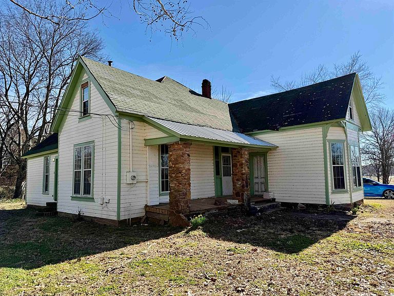 Listing photo 4