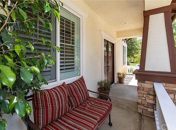 3rd image of 28834 Tulip Pl