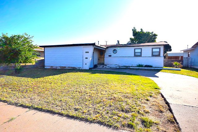 1st image of 2708 Windsor Dr