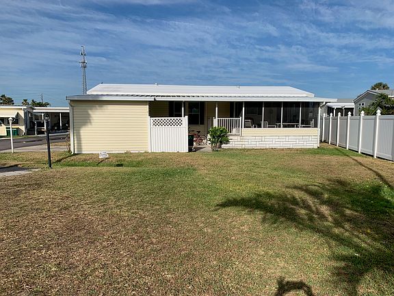 3rd image of 204 Liberty Ln #2-A