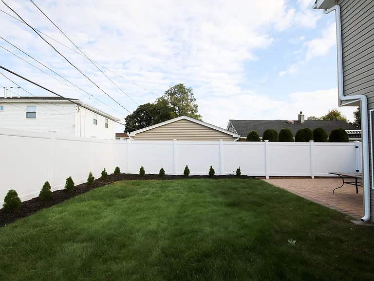 21 Silber Ave — Photo 29