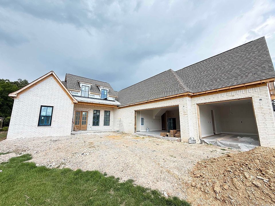 1st image of 133 Arlington Park Dr