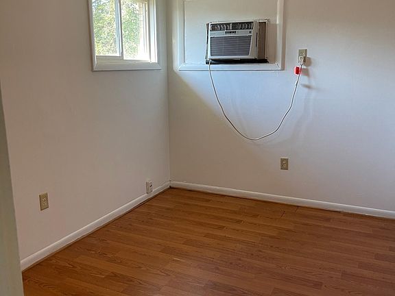 4th image of 388 N Roy Ave