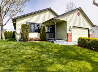6556 Aaron Ln, Springfield, OR 97478