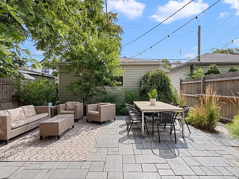 3247 N Central Park Ave #2 — Photo 31