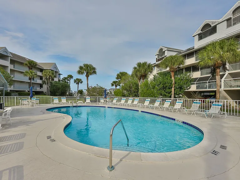 5567 Sea Forest Dr #122 — Photo 27