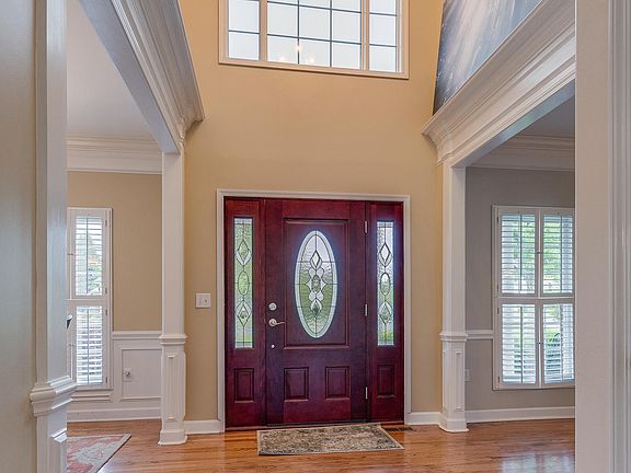 4th image of 1116 Dover Dr