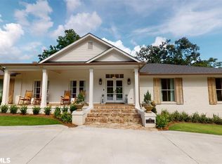 1 Spring Bank Rd S, Mobile, AL 36608