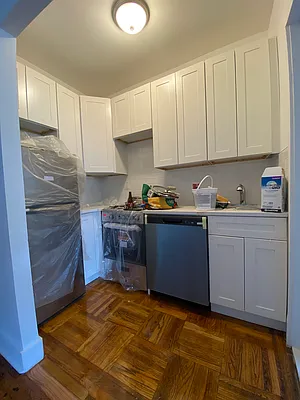 Rented by Douglas Elliman | media 2