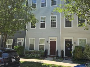 35 Meridian Ln, Towson, MD 21286
