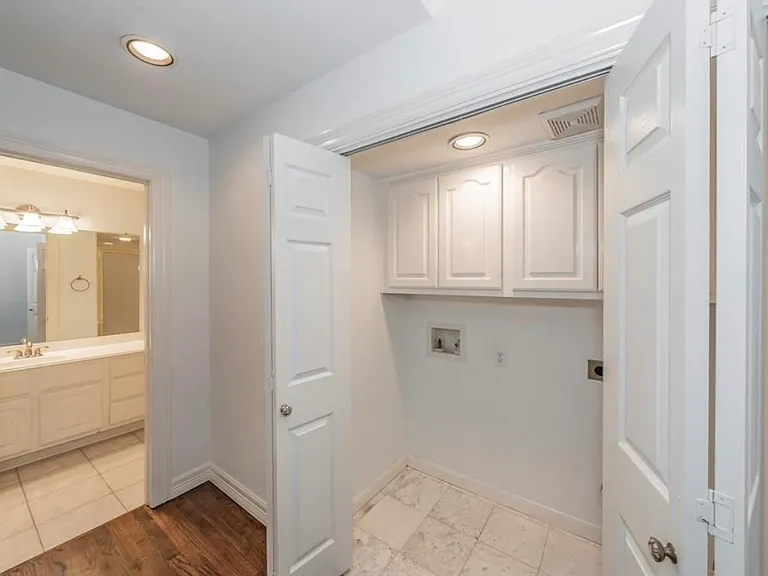 4213 Wycliff Ave #C — Photo 4