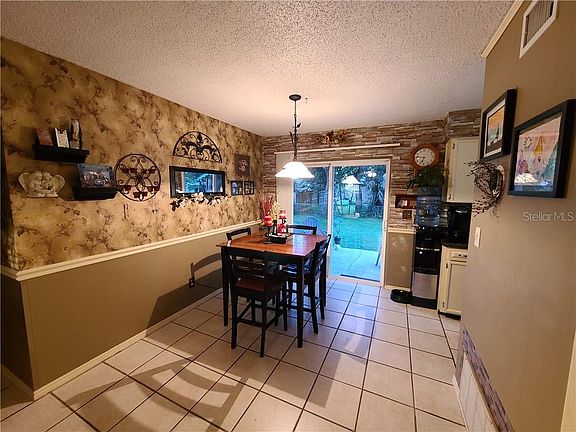 5th image of 905 Turtle Mound Dr