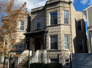 2925 N Sacramento Ave #1, Chicago, IL 60618