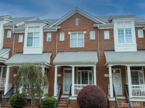4929 S Hill View Dr, Charlotte, NC 28210
