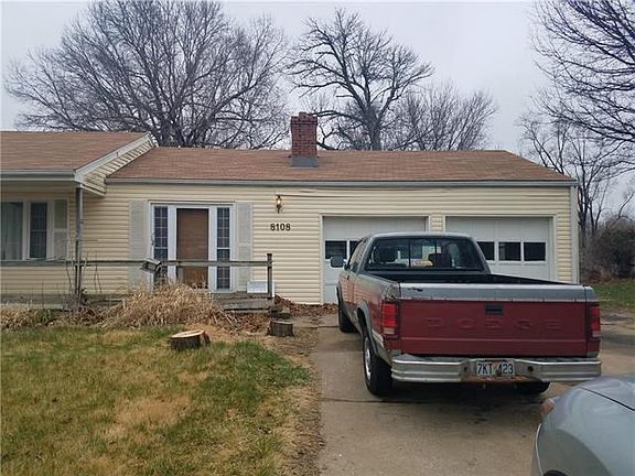 2nd image of 8108 Evanston Ave