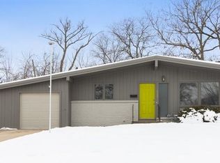4023 Northwood Dr NE, Cedar Rapids, IA 52402