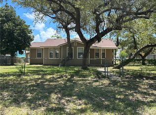 745 S Rife St, Aransas Pass, TX 78336
