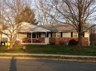 53 Whitehall Rd, Hamilton, NJ 08690