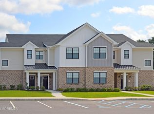 502 Ginger Ln, Old Bridge, NJ 08857