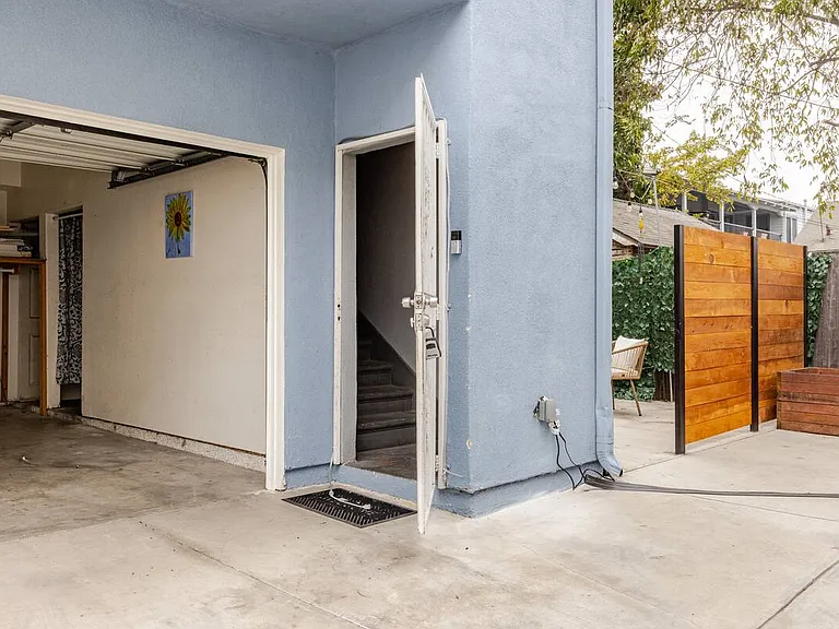 4218 Dalton Ave — Photo 25
