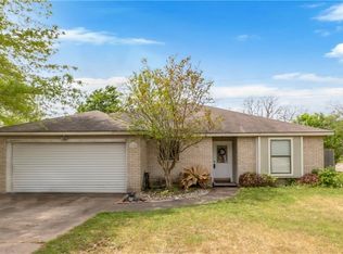 4100 Windfree Dr, College Station, TX 77845