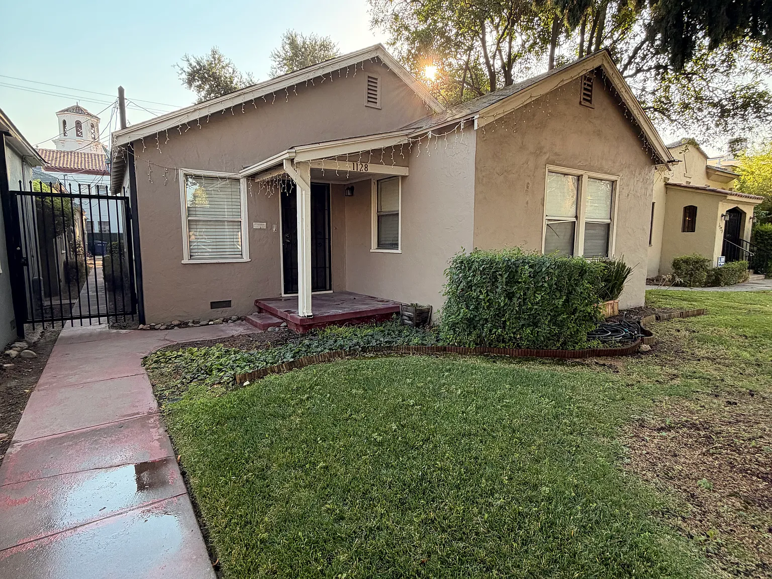 2 bed, 650 sqft, $1,899 — Photo 2