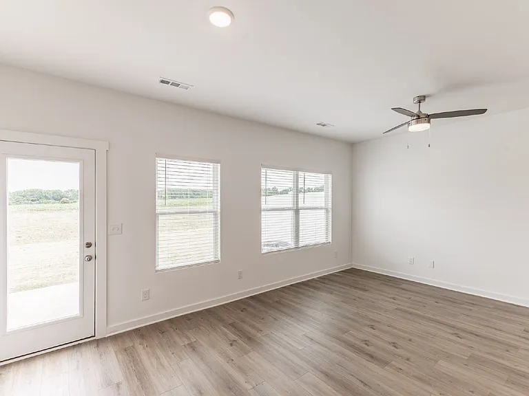 7582 Discovery Point Dr NW — Photo 11
