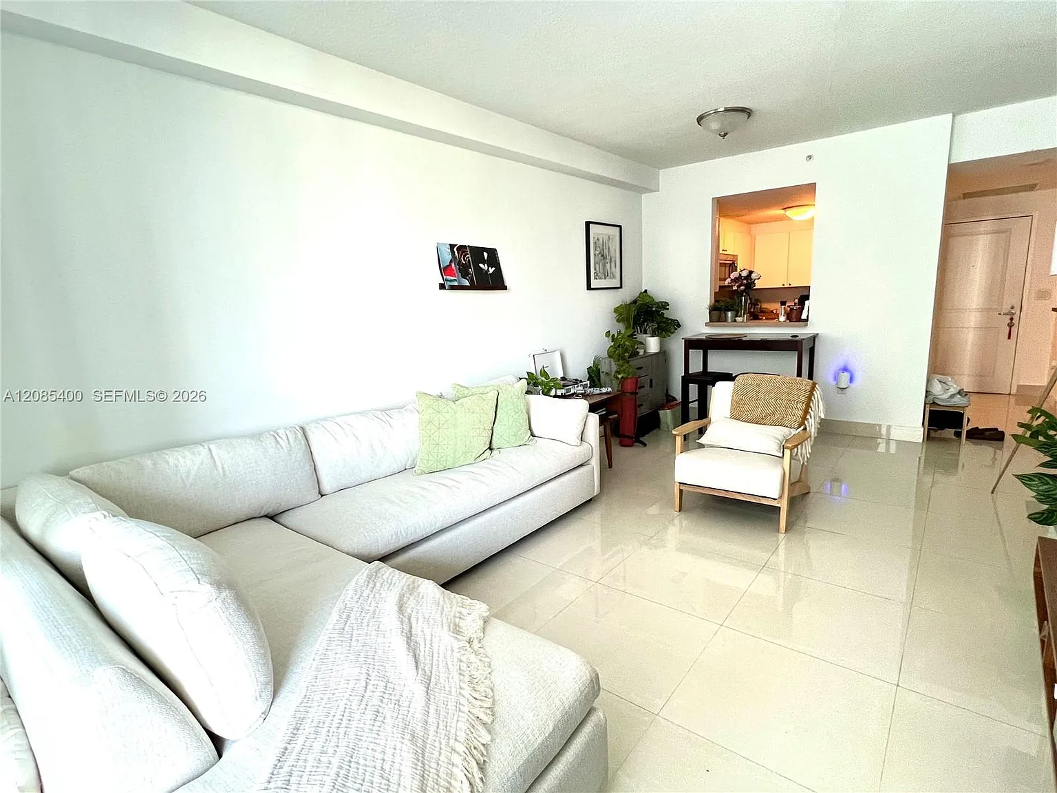 Vue At Brickell Condo — Photo 2