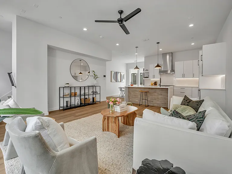 3612 San Jacinto St #101 — Photo 20