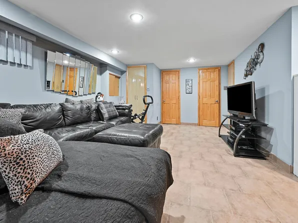 1836 72nd Street image 16 of 31