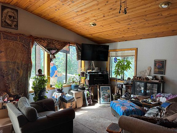 3rd image of 12882 Boca St