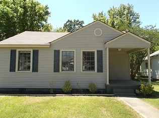 917 9th Ave SE, Decatur, AL 35601