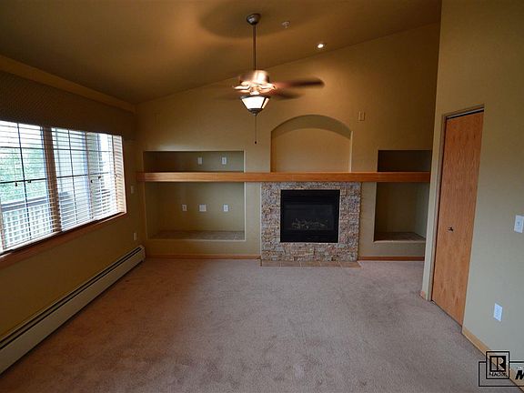 2nd image of 3310 Columbine Dr Unit 1406