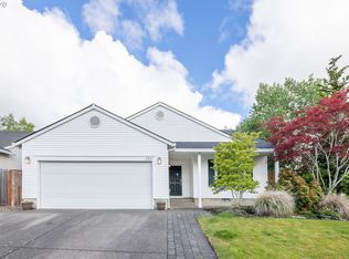 2443 SW Taylor Dr, McMinnville, OR