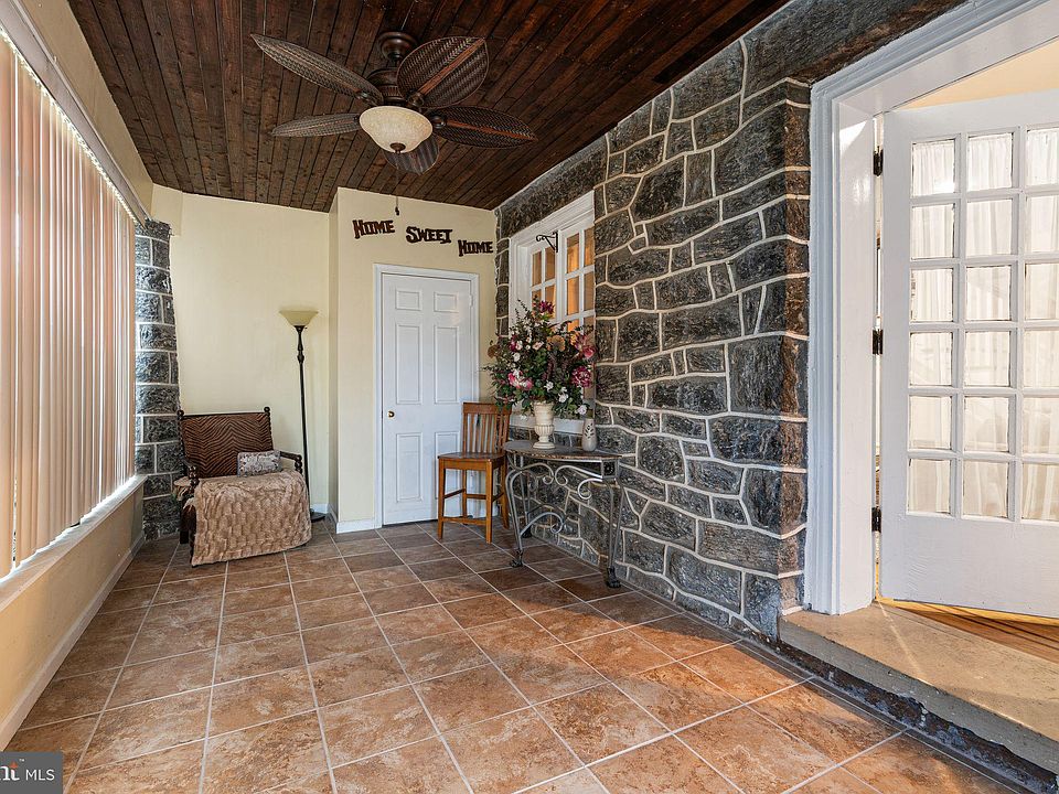 814 N 64th St, Philadelphia, PA 19151 | Zillow