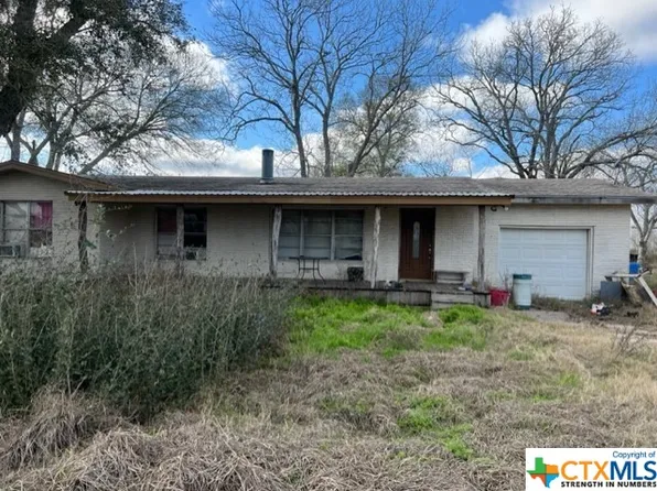 1436 Fm 2235, Port Lavaca, TX 77979