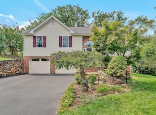 5516 Warwood Dr, Roanoke, VA 24018