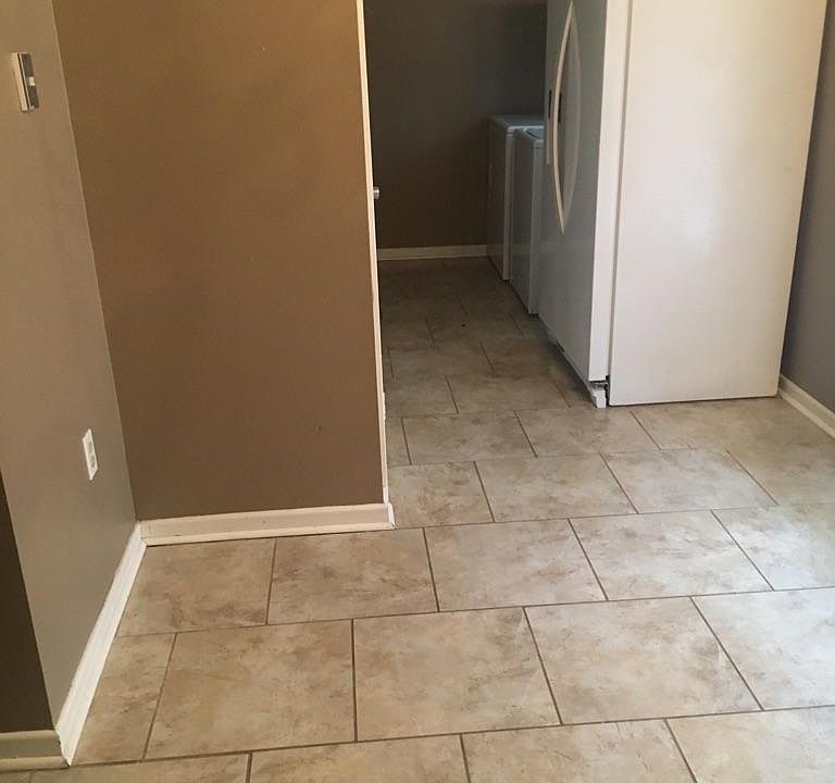 1st image of 58040 Labauve Ave