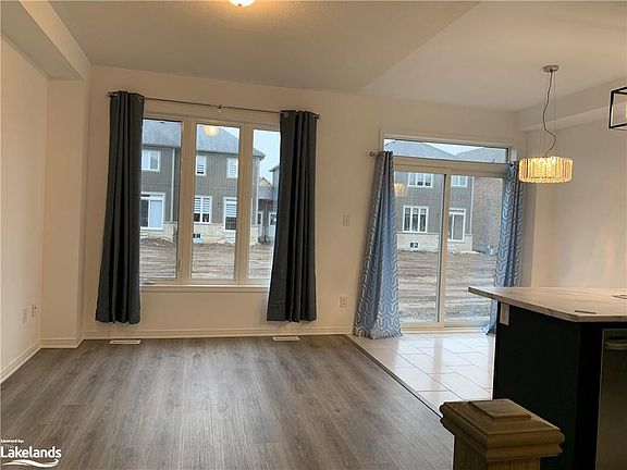 3rd image of 15 Kirby Ave